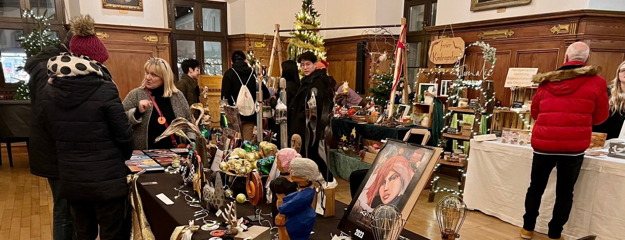 Kunsthandwerkermarkt im Alten Rathaus 2024