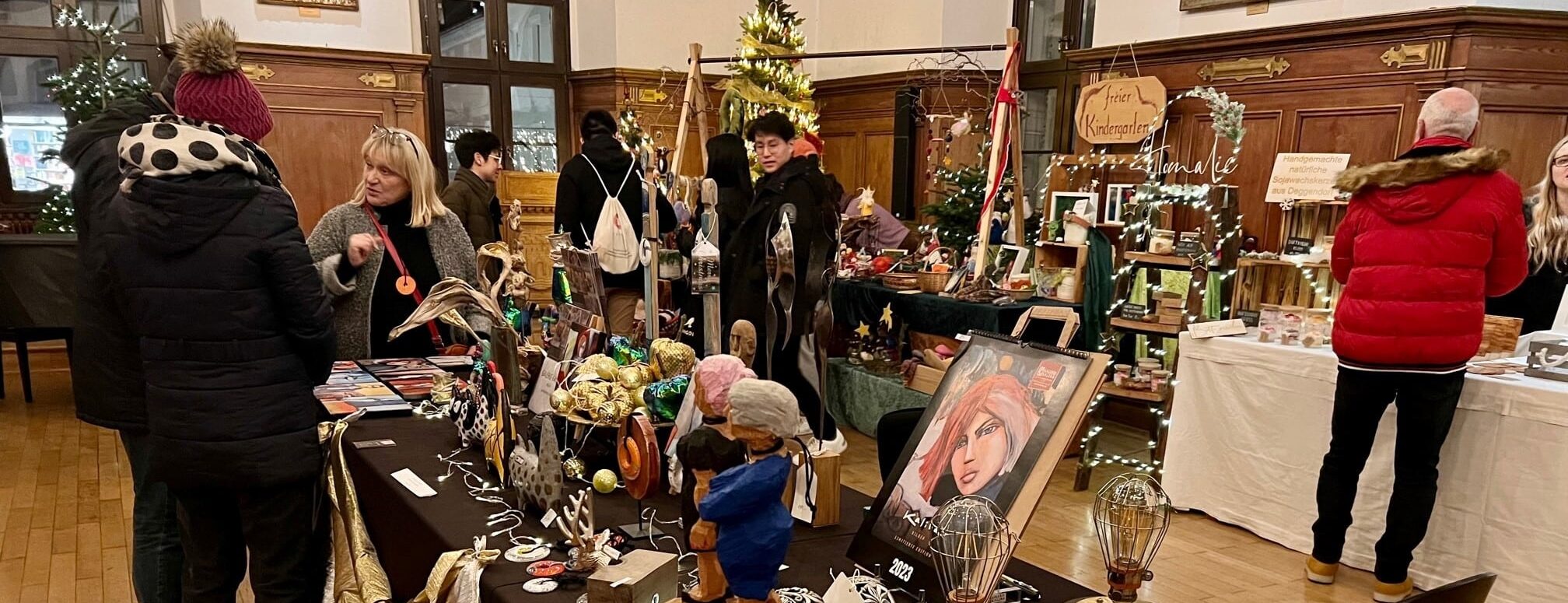 Kunsthandwerkermarkt im Alten Rathaus 2024